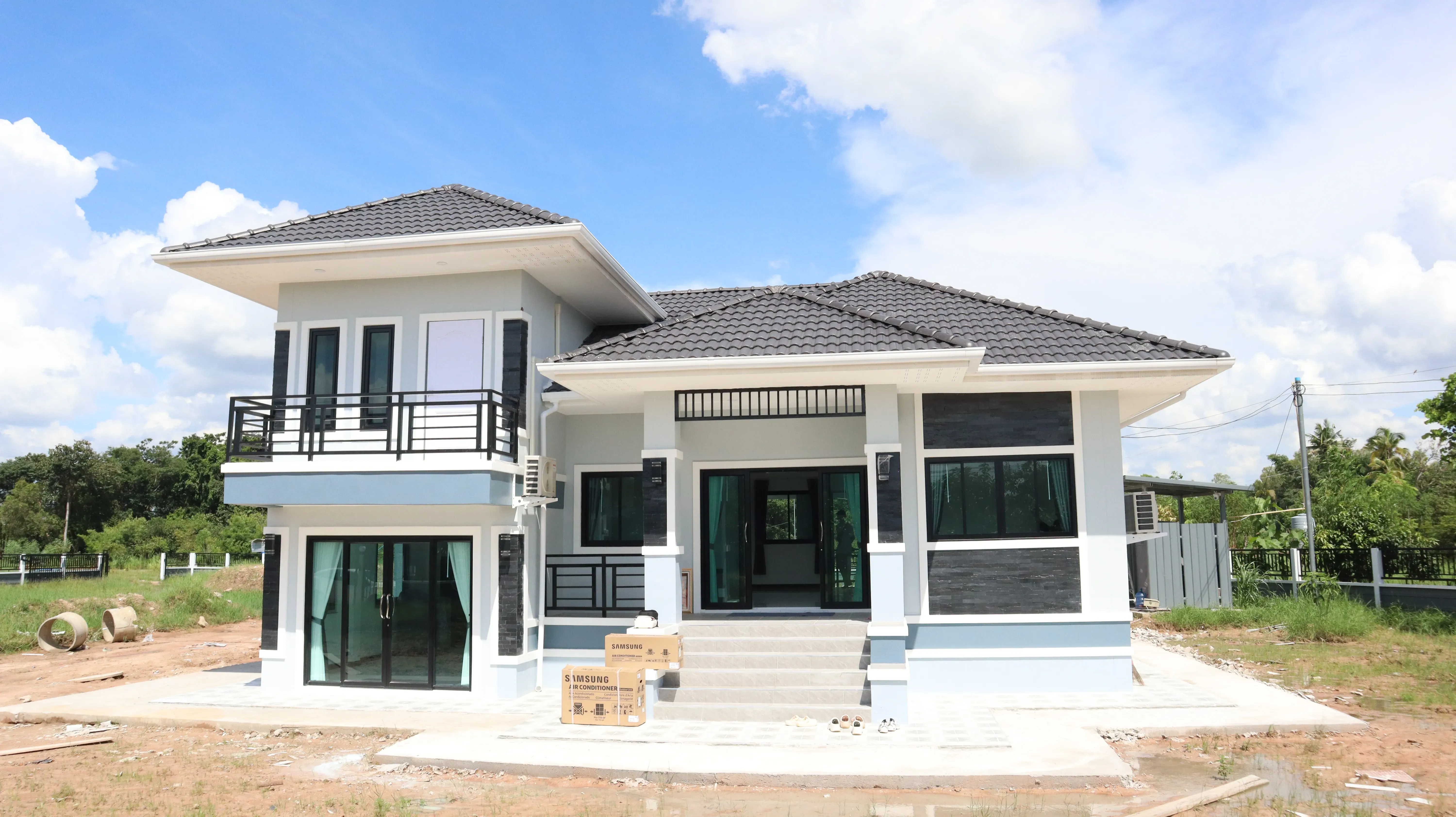 บ้านสองชั้น สไตล์โมเดิร์น