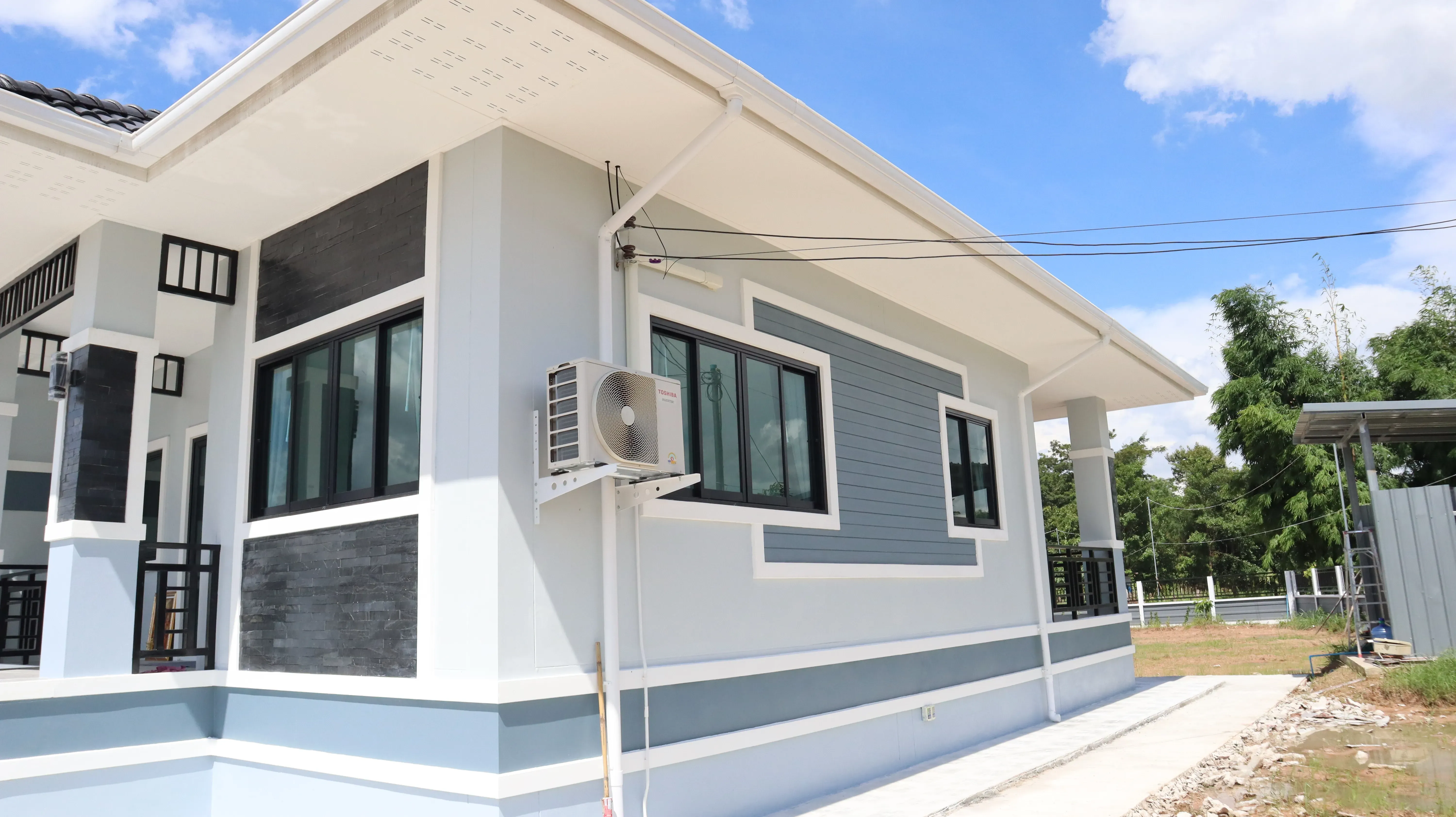 บ้านสองชั้น สไตล์โมเดิร์น